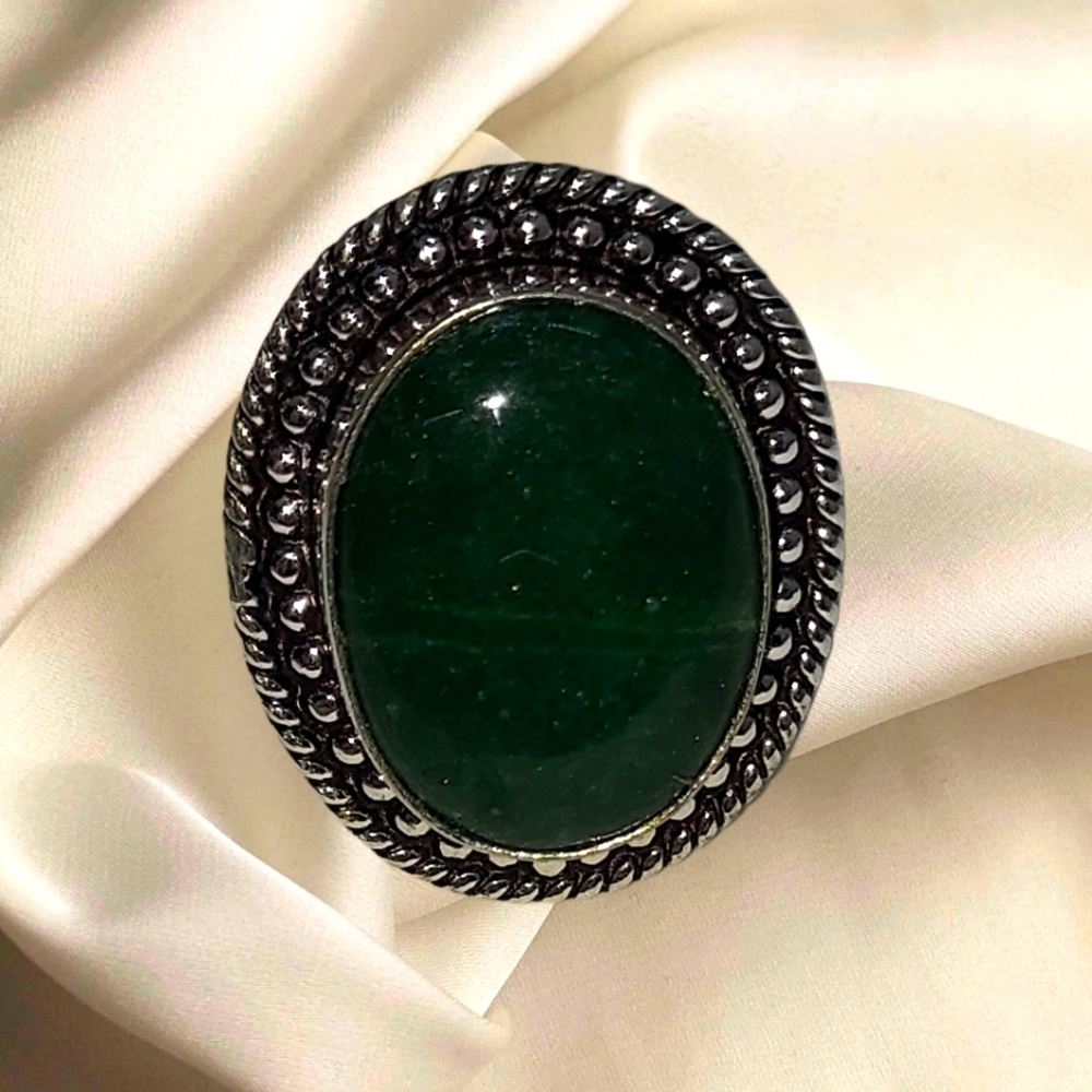 Aventurine stone in a 925 Silver adjustable band